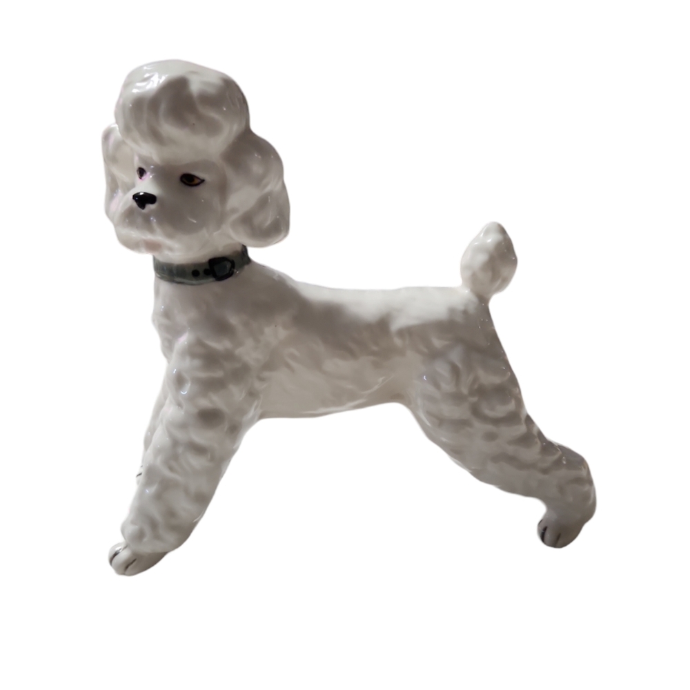 Lenwile China Ardault, Japan Fine Bone China poodle 6 inches